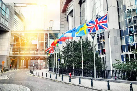 Eurozone Inflation Drops below Zero as Prices Fall by 0.1%